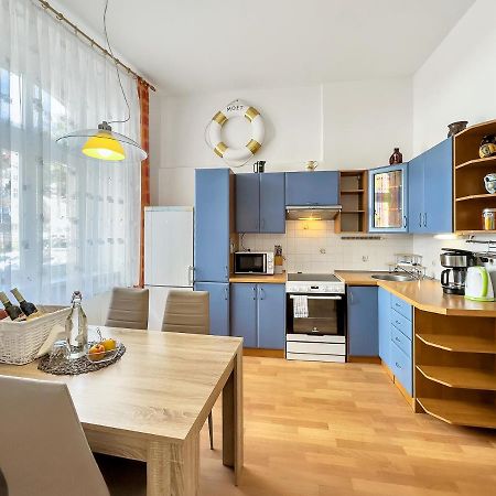 Laura'S Apartment Карлові Вари Екстер'єр фото